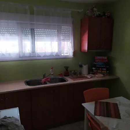 Quiet Apartment Volos Exterior photo