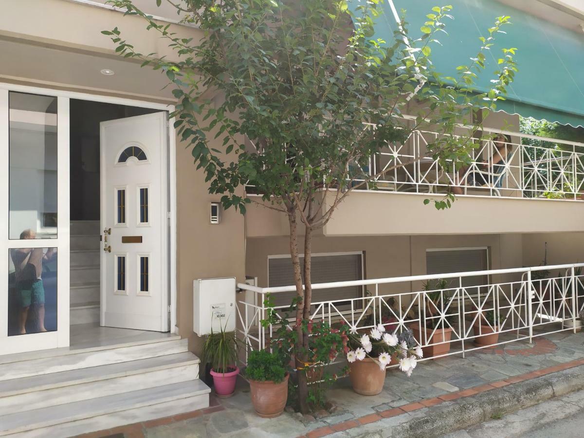 Quiet Apartment *